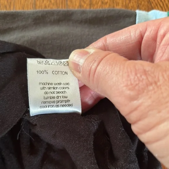 Luna Claire Beautiful Tunic with Cute Stars and Colors medium - Picture 8 of 9